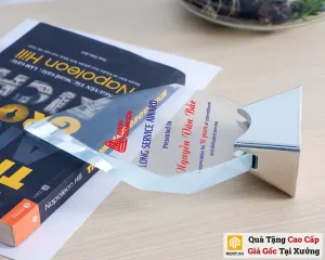 Kỷ niệm chương cao cấp LUX1